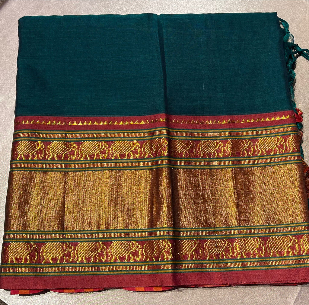 Buy Green Sarees for Women by Indie Picks Online | Ajio.com